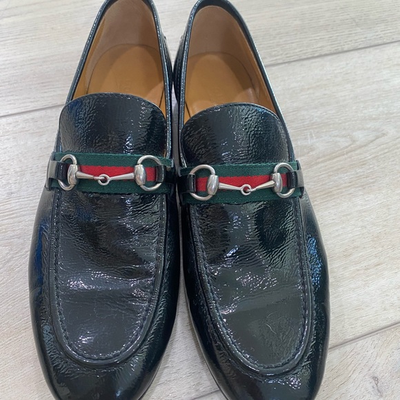 Gucci Patent Leather Loafers. 38.5 - Picture 9 of 9